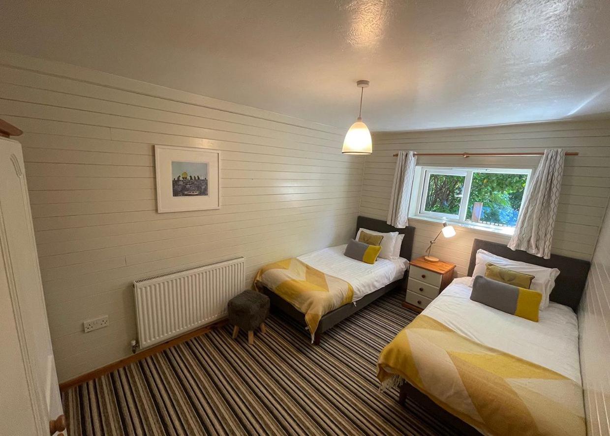 Ivyleaf Combe Lodges Stratton  Zewnętrze zdjęcie