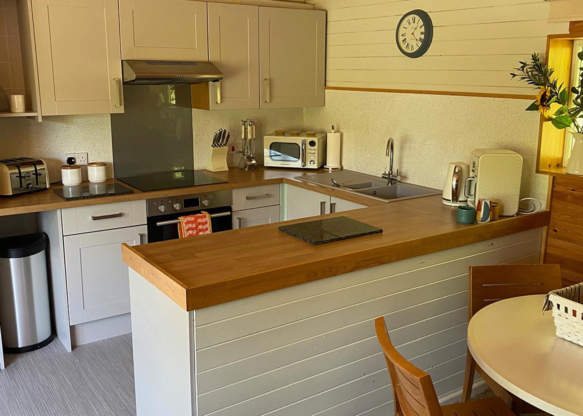 Ivyleaf Combe Lodges Stratton  Zewnętrze zdjęcie